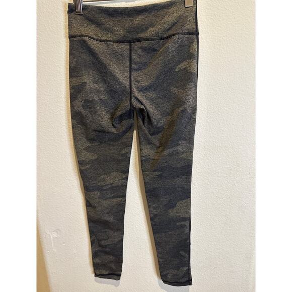 TNA Camo Leggings, Womens Small - Picture 3 of 4